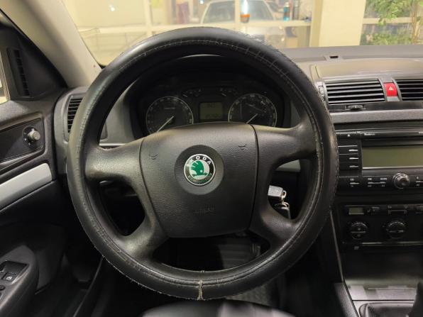 Skoda Octavia II (A5) с пробегом 2008 года, цена 620 000 рублей, 125000 км, лифтбек, Автокод Объявления