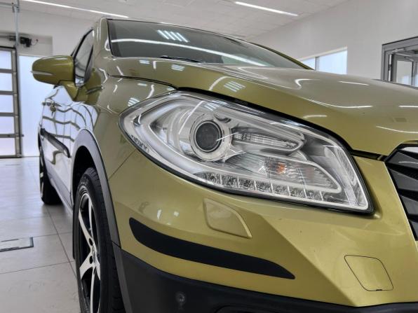 Suzuki SX4 II (S-Cross) с пробегом 2014 года, цена 990 000 рублей, 243511 км, хэтчбек, Автокод Объявления