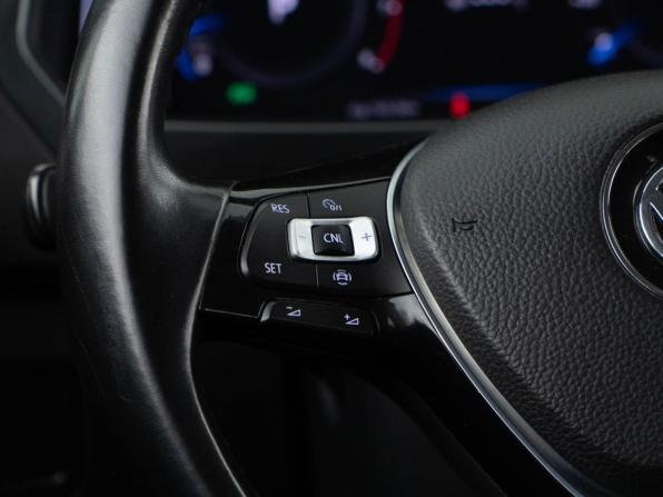 Volkswagen Tiguan II с пробегом 2019 года, цена 2 649 050 рублей, 91443 км, внедорожник, Автокод Объявления