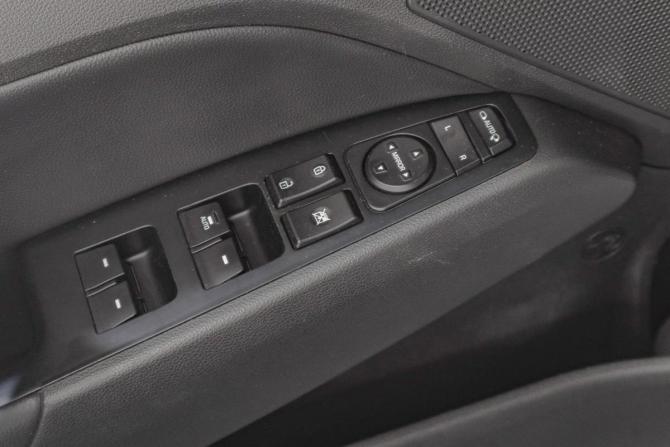 Hyundai Avante VI Рестайлинг с пробегом 2019 года, цена 1 549 000 рублей, 89000 км, седан, Автокод Объявления