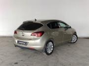 Opel Astra J Москва  - изображение 24