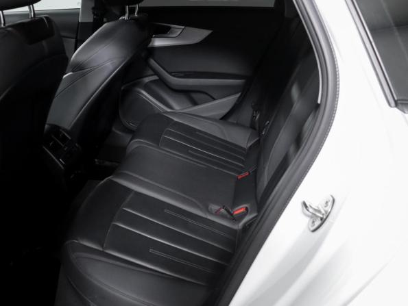 Audi A4 V (B9) Рестайлинг с пробегом 2021 года, цена 3 100 000 рублей, 85100 км, седан, Автокод Объявления