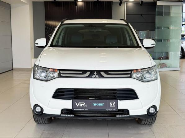 Mitsubishi Outlander III с пробегом 2012 года, цена 1 197 000 рублей, 238040 км, внедорожник, Автокод Объявления