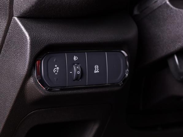 Haval Jolion I с пробегом 2022 года, цена 1 390 000 рублей, 140000 км, внедорожник, Автокод Объявления
