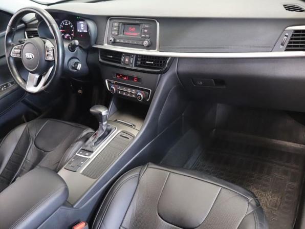 Kia Optima IV Рестайлинг с пробегом 2019 года, цена 1 913 400 рублей, 32175 км, седан, Автокод Объявления