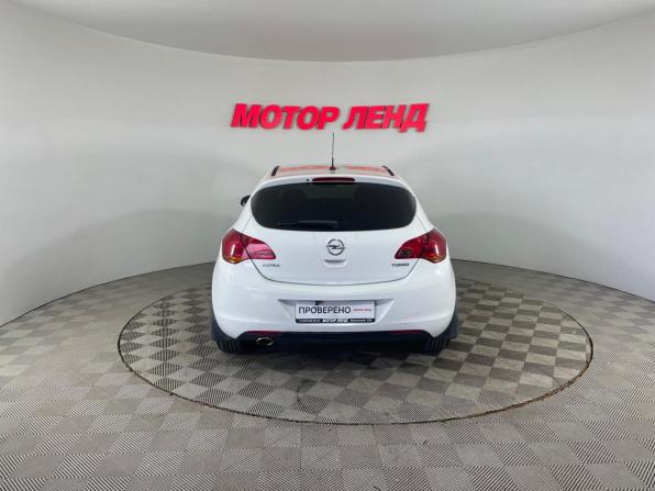 Opel Astra J с пробегом 2011 года, цена 569 000 рублей, 207962 км, хэтчбек, Автокод Объявления