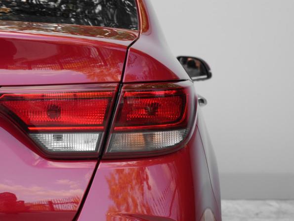 Kia Rio IV Рестайлинг с пробегом 2021 года, цена 1 519 000 рублей, 126245 км, седан, Автокод Объявления