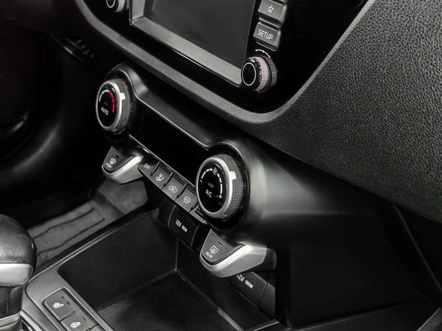 Kia Rio IV Ростов-на-Дону  - изображение 16