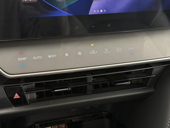 Toyota Camry IX (XV80) China Market с пробегом 2026 года, цена 4 100 000 рублей, 25 км, седан, Автокод Объявления