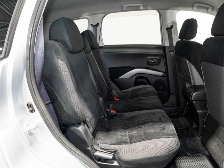 Mitsubishi Outlander II Рестайлинг Чита  - изображение 5