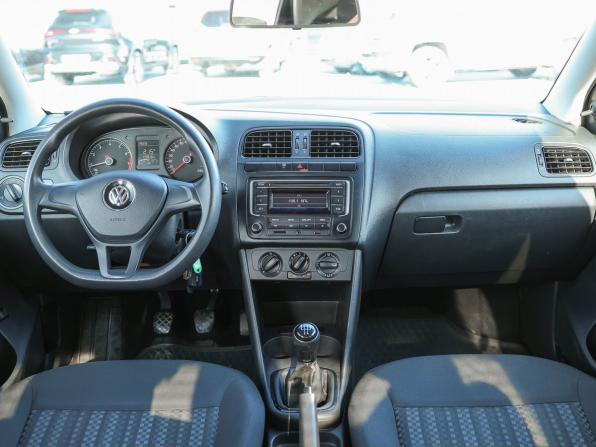 Volkswagen Polo V с пробегом 2015 года, цена 859 000 рублей, 143915 км, седан, Автокод Объявления