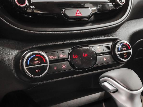 Kia Soul III с пробегом 2020 года, цена 2 017 300 рублей, 44900 км, хэтчбек, Автокод Объявления