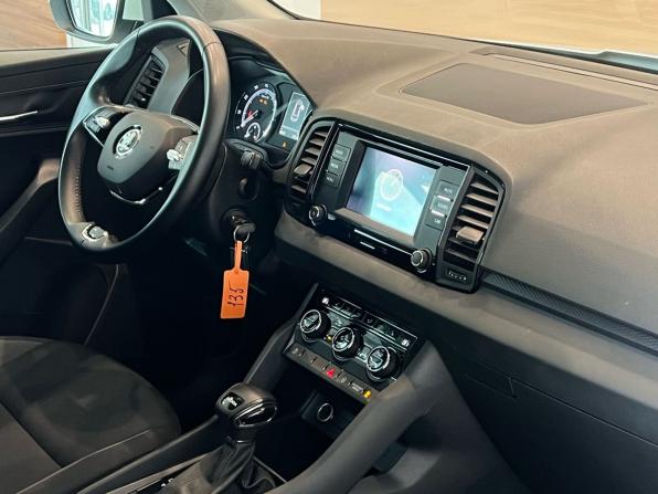 Skoda Karoq I с пробегом 2021 года, цена 2 249 000 рублей, 38000 км, внедорожник, Автокод Объявления