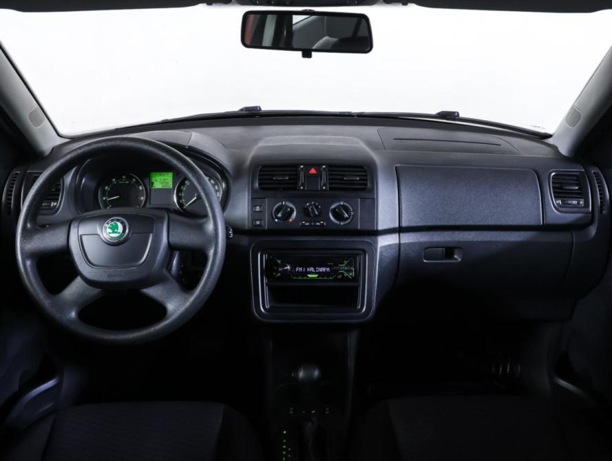 Skoda Fabia II Рестайлинг Москва  - изображение 15