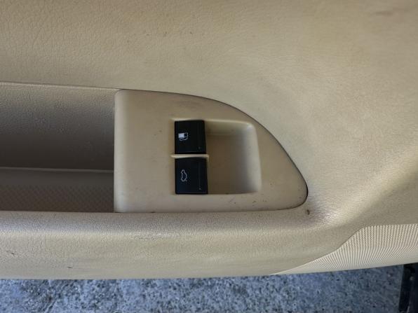 Volkswagen Touareg I Рестайлинг с пробегом 2006 года, цена 699 000 рублей, 265600 км, внедорожник, Автокод Объявления