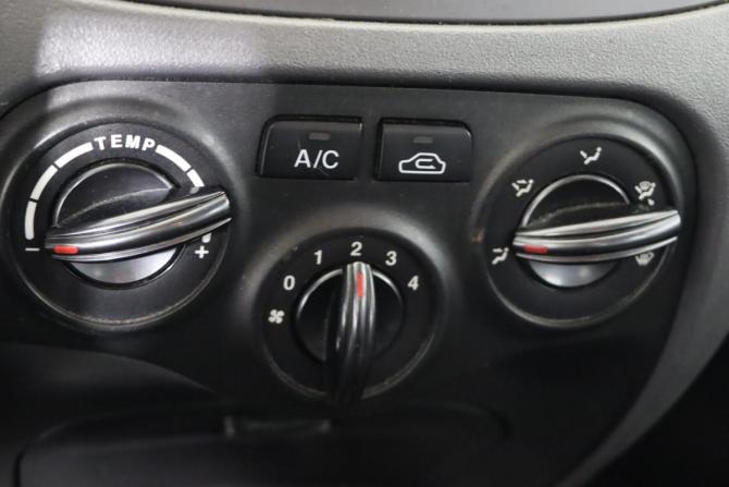 Kia Rio II Рестайлинг с пробегом 2011 года, цена 449 990 рублей, 172219 км, хэтчбек, Автокод Объявления