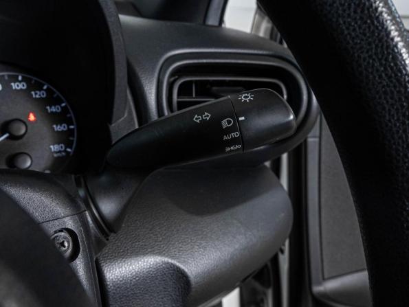 Toyota Yaris IV с пробегом 2020 года, цена 1 275 000 рублей, 139385 км, хэтчбек, Автокод Объявления