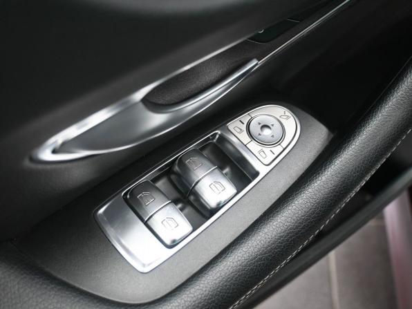 Mercedes-Benz E-Класс V (W213 S213 C238) с пробегом 2018 года, цена 3 649 900 рублей, 50748 км, купе, Автокод Объявления