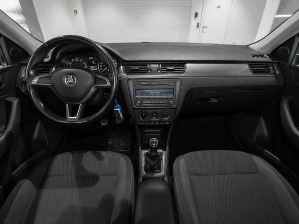 Skoda Rapid I с пробегом 2015 года, цена 895 000 рублей, 155022 км, лифтбек, Автокод Объявления