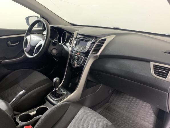 Hyundai i30 II Рестайлинг с пробегом 2015 года, цена 799 000 рублей, 202491 км, хэтчбек, Автокод Объявления