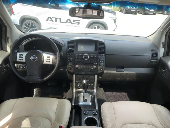Nissan Pathfinder III Рестайлинг с пробегом 2011 года, цена 1 360 000 рублей, 323067 км, внедорожник, Автокод Объявления