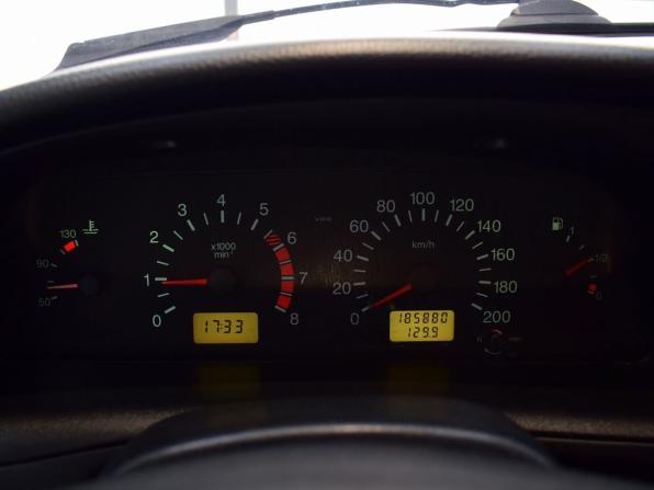 Chevrolet Niva I Рестайлинг с пробегом 2011 года, цена 489 999 рублей, 185877 км, внедорожник, Автокод Объявления
