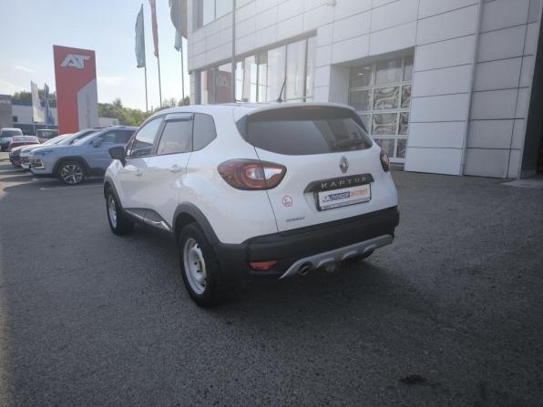 Renault Kaptur I с пробегом 2016 года, цена 1 099 000 рублей, 132134 км, внедорожник, Автокод Объявления
