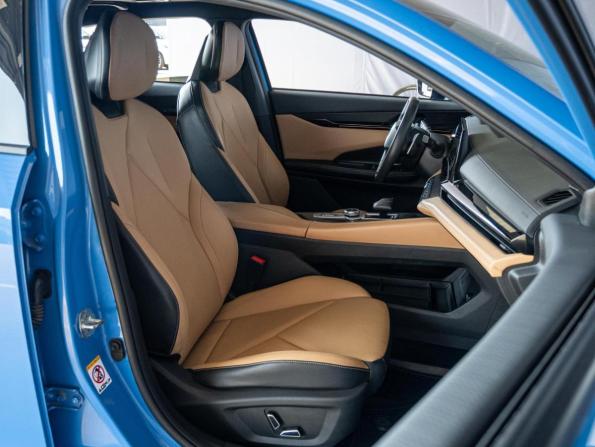 Changan UNI-V I с пробегом 2022 года, цена 2 200 000 рублей, 50816 км, лифтбек, Автокод Объявления