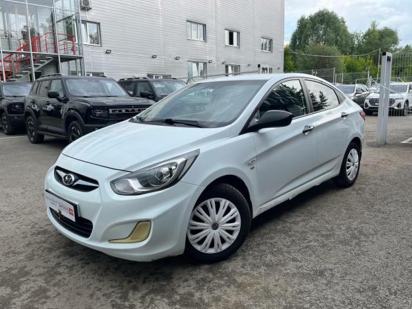 Hyundai Solaris I с пробегом 2013 года, цена 698 960 рублей, 157395 км, седан, Автокод Объявления
