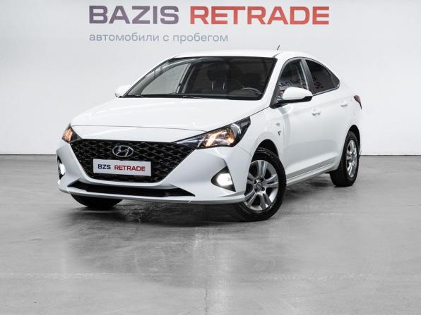 Hyundai Solaris II Рестайлинг с пробегом 2021 года, цена 1 360 000 рублей, 118900 км, седан, Автокод Объявления