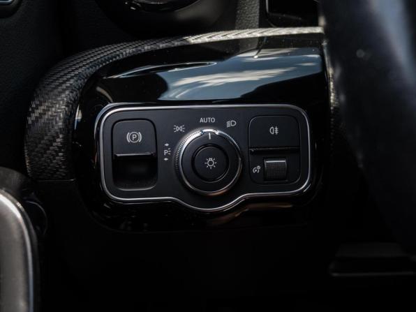 Mercedes-Benz A-Класс IV (W177) с пробегом 2019 года, цена 2 420 000 рублей, 75249 км, седан, Автокод Объявления