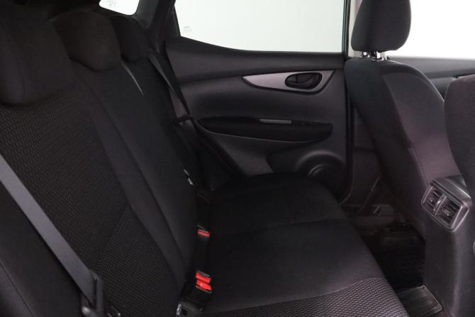 Nissan Qashqai II с пробегом 2018 года, цена 1 599 000 рублей, 113000 км, внедорожник, Автокод Объявления