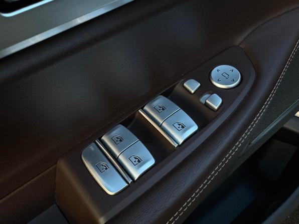 BMW 7 серии VI (G11/G12) Рестайлинг с пробегом 2019 года, цена 5 490 000 рублей, 98316 км, седан, Автокод Объявления