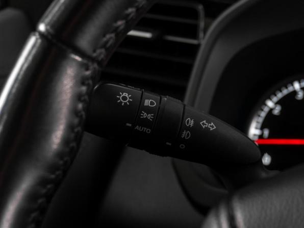 Toyota Land Cruiser 300 Series с пробегом 2023 года, цена 12 305 000 рублей, 72716 км, внедорожник, Автокод Объявления