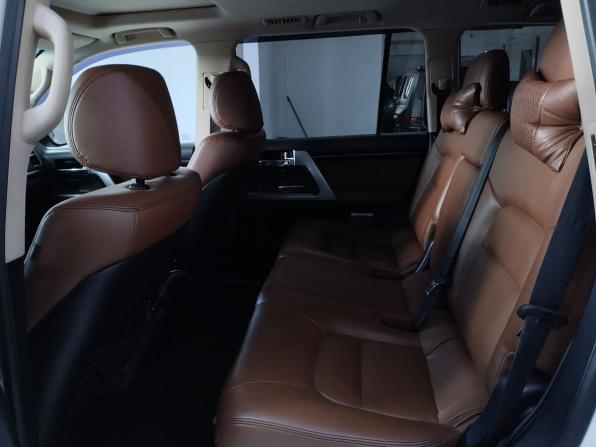 Toyota Land Cruiser 200 Series Рестайлинг 1 с пробегом 2015 года, цена 4 400 000 рублей, 265184 км, внедорожник, Автокод Объявления