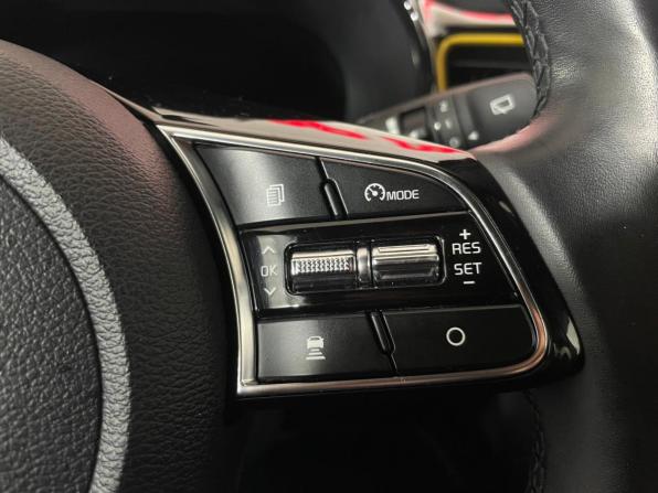 Kia XCeed I с пробегом 2021 года, цена 2 231 000 рублей, 62262 км, хэтчбек, Автокод Объявления