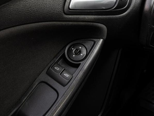 Ford Focus III Рестайлинг с пробегом 2018 года, цена 1 095 000 рублей, 117097 км, универсал, Автокод Объявления