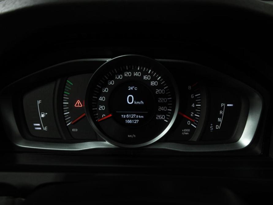 Volvo S60 II Рестайлинг Санкт-Петербург  - изображение 13