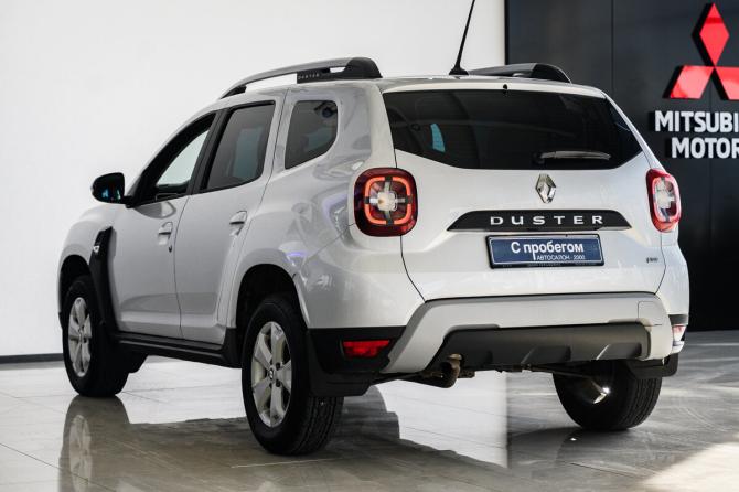 Renault Duster II с пробегом 2022 года, цена 1 780 000 рублей, 150000 км, внедорожник, Автокод Объявления