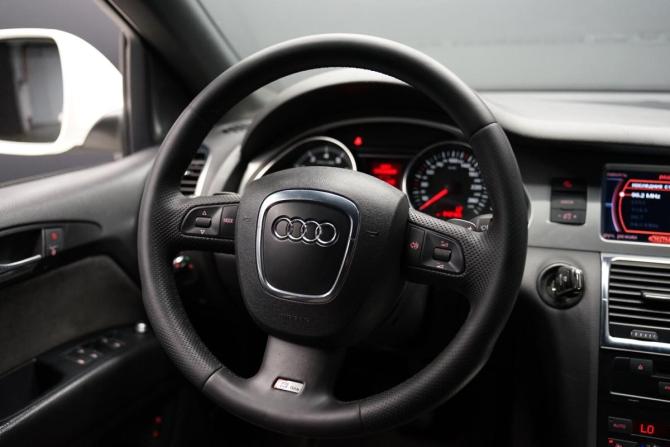 Audi Q7 I (4L) с пробегом 2007 года, цена 1 240 000 рублей, 345000 км, внедорожник, Автокод Объявления