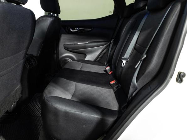 Nissan Qashqai II с пробегом 2017 года, цена 1 299 777 рублей, 127453 км, внедорожник, Автокод Объявления