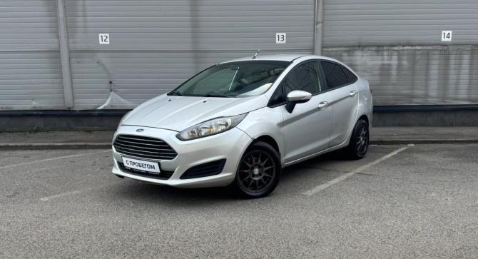 Ford Fiesta Mk6 Рестайлинг с пробегом 2016 года, цена 579 000 рублей, 171578 км, седан, Автокод Объявления