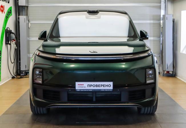 Li Auto (Lixiang) L9 I Рестайлинг с пробегом 2024 года, цена 7 375 000 рублей, 56300 км, внедорожник, Автокод Объявления
