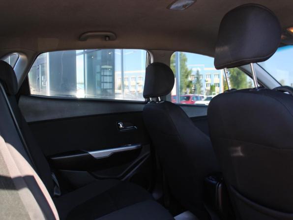 Kia Rio III Рестайлинг с пробегом 2015 года, цена 750 000 рублей, 234497 км, хэтчбек, Автокод Объявления