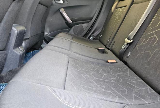 Peugeot 2008 I с пробегом 2014 года, цена 685 000 рублей, 190971 км, внедорожник, Автокод Объявления