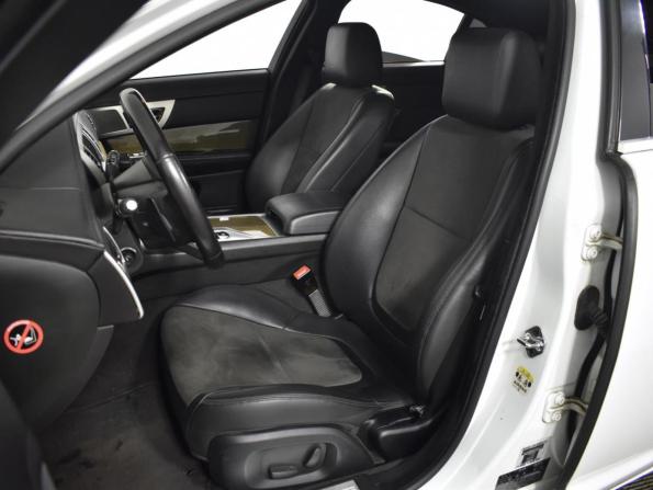 Jaguar XF I Рестайлинг с пробегом 2015 года, цена 1 479 900 рублей, 177843 км, седан, Автокод Объявления