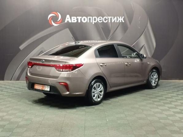 Kia Rio IV с пробегом 2020 года, цена 1 550 000 рублей, 80500 км, седан, Автокод Объявления