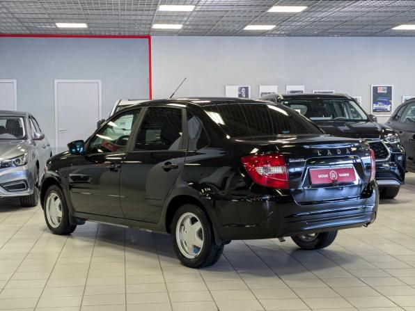 Lada (ВАЗ) Granta I Рестайлинг с пробегом 2023 года, цена 749 900 рублей, 118000 км, седан, Автокод Объявления