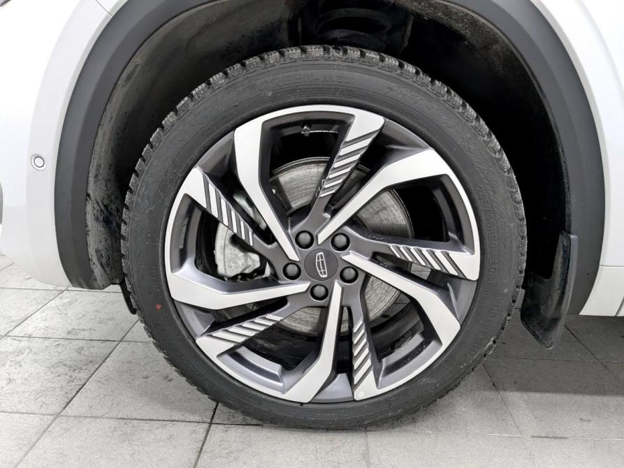 Geely Monjaro I Москва  - изображение 18