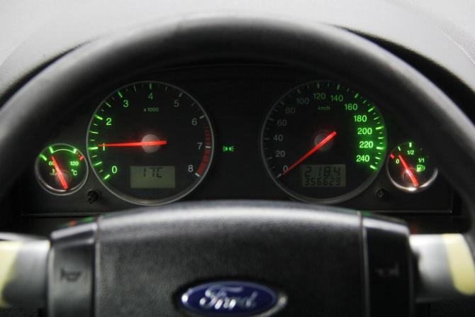 Ford Mondeo III Рестайлинг с пробегом 2005 года, цена 287 000 рублей, 356597 км, седан, Автокод Объявления